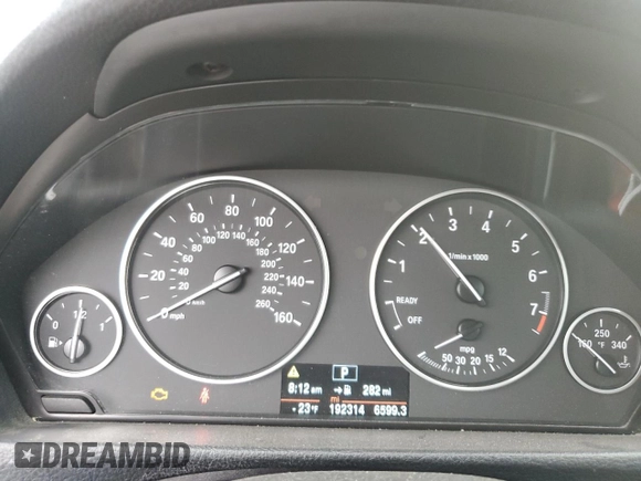 2014 BMW 4 Series 428i xDrive with VIN WBA3N9C59EF721686, listed as a Copart auction lot 63375275 with 192,314 mi miles and Clean title. Bid and sale history available at DreamBid. Image 9.