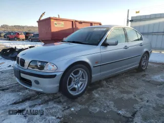 2001 BMW 3 Series 330i with VIN WBAAV53461FJ71784, listed as a Copart auction lot 46325815 with 59,714 mi miles and Salvage Title. Bid and sale history available at carsss.com. Image 1.