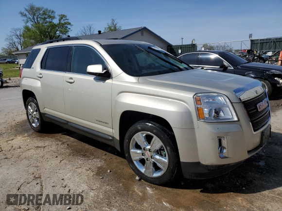 2015 GMC Terrain SLT z VIN 2GKALSEKXF6308668, wystawiony jako Copart lot #52330125 z przebiegiem 67 156 mil mil oraz Szkoda całkowita • Salvage title. Historia ofert i sprzedaży dostępna na DreamBid. Obrazek 4.