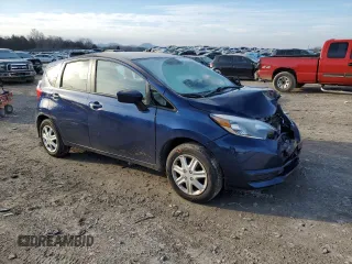 2018 Nissan Note SV z VIN 3N1CE2CP3JL361376, wystawiony jako Copart lot #45327995 z przebiegiem 115 907 mil mil oraz Szkoda całkowita • Salvage title. Historia ofert i sprzedaży dostępna na DreamBid. Obrazek 4.