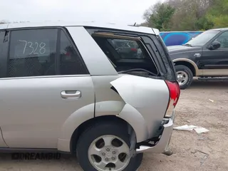 2006 Saturn VUE z VIN 5GZCZ53466S834963, wystawiony jako IAAI lot #42157328 z przebiegiem 146 518 mil mil oraz . Historia ofert i sprzedaży dostępna na DreamBid. Obrazek 17.
