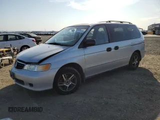 2003 Honda Odyssey LX z VIN 5FNRL18583B134006, wystawiony jako Copart lot #52151415 z przebiegiem 250 326 mil mil oraz Czysty tytuł • Clean title. Historia ofert i sprzedaży dostępna na DreamBid. Obrazek 1.