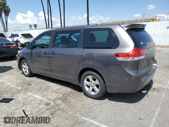 2014 Toyota Sienna L z VIN 5TDZK3DC0ES409479, wystawiony jako Copart lot #51643485 z przebiegiem 119 709 mil mil oraz Szkoda całkowita • Salvage title. Historia ofert i sprzedaży dostępna na DreamBid. Obrazek 2.
