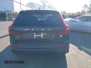 2024 Volvo XC60 Recharge Plug-In Hybrid Ultimate Dark Theme with VIN YV4H60DM0R1866042, listed as a IAAI auction lot 41490620 with 22,216 mi miles. Bid and sale history available at carsss.com. Image 16.