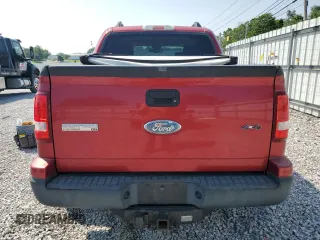 2007 Ford Explorer Sport Trac XLT z VIN 1FMEU51K17UA21588, wystawiony jako Copart lot #60752695 z przebiegiem 211 005 mil mil oraz Czysty tytuł • Clean title. Historia ofert i sprzedaży dostępna na DreamBid. Obrazek 6.