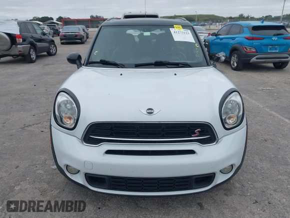 2015 MINI Countryman S z VIN WMWZC3C5XFWP53190, wystawiony jako IAAI lot #41273123 z przebiegiem 163 658 mil mil oraz . Historia ofert i sprzedaży dostępna na DreamBid. Obrazek 12.