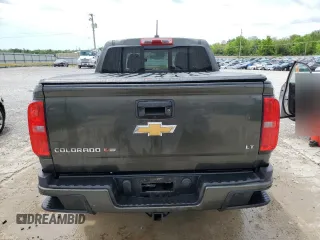 2018 Chevrolet Colorado 4WD LT with VIN 1GCGTCENXJ1117124, listed as a Copart auction lot 55953395 with 88,759 mi miles and Salvage title. Bid and sale history available at DreamBid. Image 6.