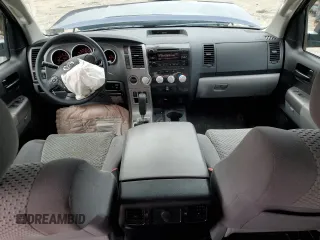 2013 Toyota Tundra with VIN 5TFDY5F18DX302012, listed as a Copart auction lot 43340675 with 33,685 mi miles and Salvage title. Bid and sale history available at DreamBid. Image 8.