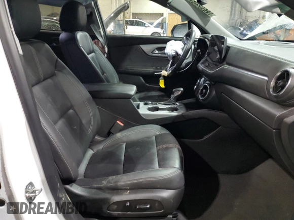 2023 Chevrolet Blazer LT z VIN 3GNKBJRS4PS204209, wystawiony jako Copart lot #41492645 z przebiegiem 43 848 mil mil oraz Czysty tytuł • Clean title. Historia ofert i sprzedaży dostępna na DreamBid. Obrazek 7.