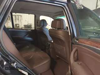 2008 BMW X5 3.0si z VIN 5UXFE43528L000990, wystawiony jako IAAI lot #41904741 z przebiegiem Nie podano mil oraz . Historia ofert i sprzedaży dostępna na DreamBid. Obrazek 8.