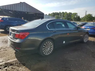 2009 BMW 7 Series 750Li z VIN WBAKB83569CY59885, wystawiony jako Copart lot #60740875 z przebiegiem Nie podano mil oraz Szkoda całkowita • Salvage title. Historia ofert i sprzedaży dostępna na DreamBid. Obrazek 3.