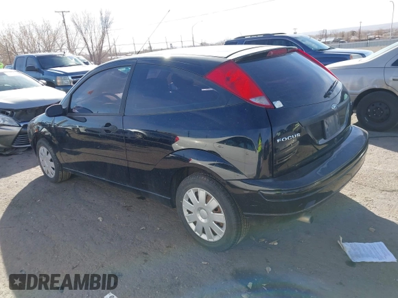 2005 Ford Focus S with VIN 3FAFP31NX5R130978, listed as a IAAI auction lot 41478955 with 217,380 mi miles and . Bid and sale history available at carsss.com. Image 3.