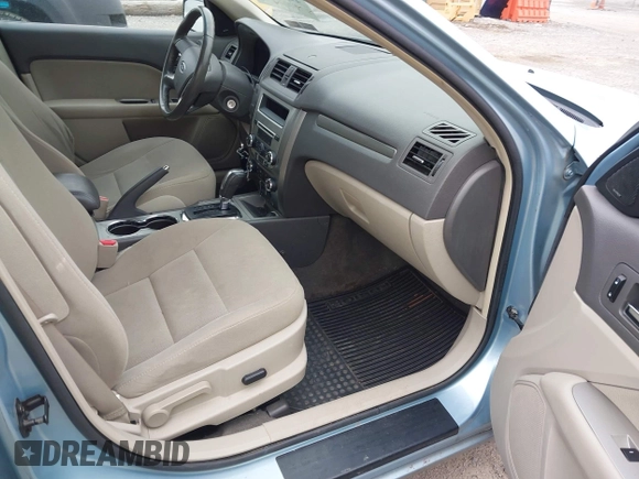 2010 Ford Fusion Hybrid with VIN 3FADP0L36AR353966, listed as a IAAI auction lot 42611738 with 200,522 mi miles and . Bid and sale history available at DreamBid. Image 5.
