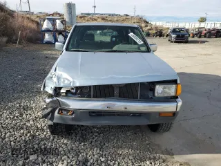1992 Isuzu Rodeo with VIN 4S2CY58Z2N4341636, listed as a Copart auction lot 45606315 with 235,683 mi miles and Salvage title. Bid and sale history available at DreamBid. Image 5.