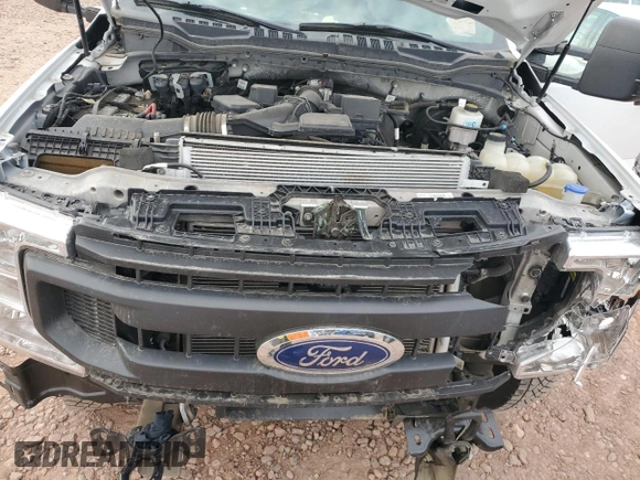 2021 Ford F-250 XL with VIN 1FT7X2B66MEC72939, listed as a Copart auction lot 47655455 with 116,305 mi miles and Salvage title. Bid and sale history available at DreamBid. Image 11.