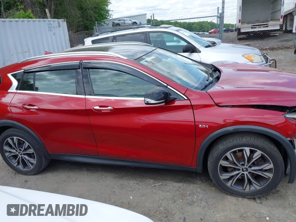 2017 Infiniti QX30 Premium with VIN SJKCH5CRXHA032082, listed as a IAAI auction lot 42376012 with 73,814 mi miles and . Bid and sale history available at DreamBid. Image 13.