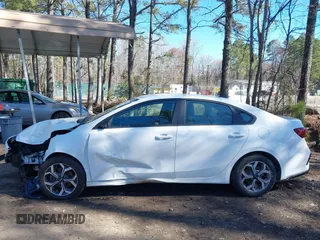 2019 Kia Forte LXS with VIN 3KPF24AD3KE041519, listed as a IAAI auction lot 41809416 with 92,765 mi miles and . Bid and sale history available at carsss.com. Image 14.