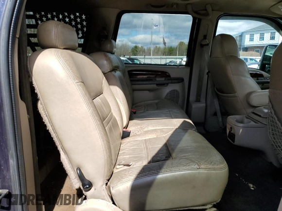 2001 Ford Excursion Limited with VIN 1FMNU43S81EB53398, listed as a Copart auction lot 52118415 with 229,052 mi miles and Clean title. Bid and sale history available at DreamBid. Image 11.