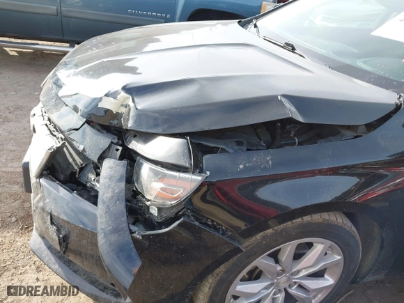 2019 Chevrolet Impala LT with VIN 2G11Z5SA1K9133722, listed as a IAAI auction lot 41358951 with 80,879 mi miles. Bid and sale history available at carsss.com. Image 6.