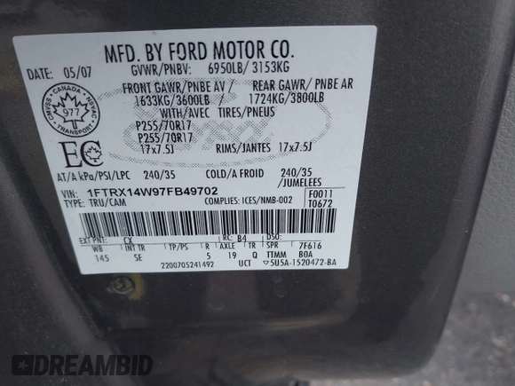 2007 Ford F-150 STX with VIN 1FTRX14W97FB49702, listed as a IAAI auction lot 41566306 with 236,003 mi miles. Bid and sale history available at carsss.com. Image 9.