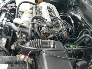 1999 Toyota Corolla VE z VIN 1NXBR12EXXZ275998, wystawiony jako IAAI lot #43132931 z przebiegiem 282 227 mil mil oraz . Historia ofert i sprzedaży dostępna na DreamBid. Obrazek 20.
