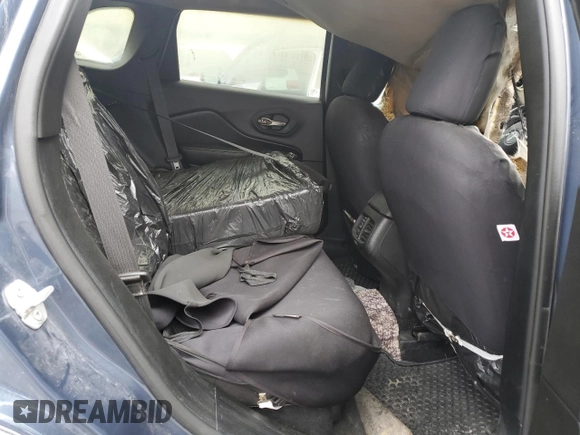2020 Jeep Cherokee Latitude z VIN 1C4PJLCB5LD639448, wystawiony jako Copart lot #51367675 z przebiegiem Nie podano mil oraz Nie do naprawy • Non repairable. Historia ofert i sprzedaży dostępna na DreamBid. Obrazek 11.