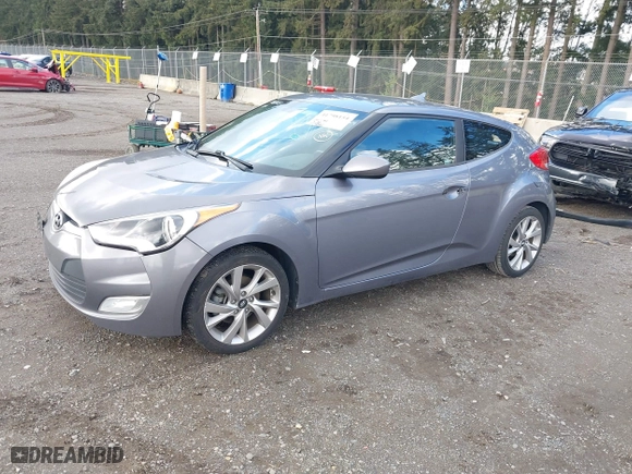 2017 Hyundai Veloster with VIN KMHTC6AD5HU305602, listed as a IAAI auction lot 41798154 with 77,488 mi miles. Bid and sale history available at carsss.com. Image 18.