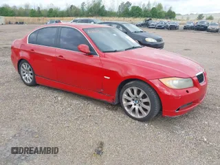 2007 BMW 3 Series 335i with VIN WBAVB73567PA88697, listed as a IAAI auction lot 41748131 with 143,519 mi miles. Bid and sale history available at carsss.com. Image 1.