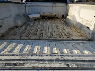 2008 Ford F-150 XL with VIN 1FTRF12218KE16259, listed as a Copart auction lot 81790384 with 325,676 mi miles and Clean title. Bid and sale history available at DreamBid. Image 10.