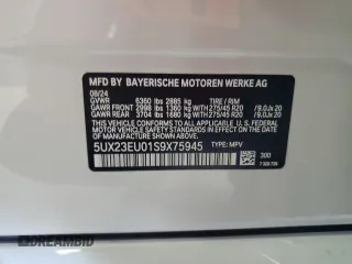 2025 BMW X5 xDrive40i z VIN 5UX23EU01S9X75945, wystawiony jako Copart lot #53264685 z przebiegiem 3 254 mil mil oraz Szkoda całkowita • Salvage title. Historia ofert i sprzedaży dostępna na DreamBid. Obrazek 14.