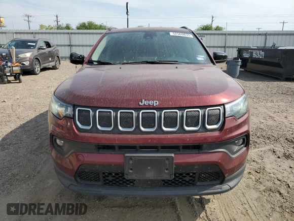 2022 Jeep Compass Latitude with VIN 3C4NJCBB5NT137027, listed as a Copart auction lot 52569835 with 55,619 mi miles and Salvage title. Bid and sale history available at DreamBid. Image 5.