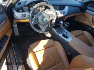 2011 BMW Z4 sDrive30i with VIN WBALM5C56BE378638, listed as a Copart auction lot 89139045 with 74,525 mi miles and Salvage Title. Bid and sale history available at carsss.com. Image 8.