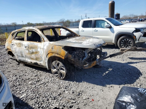 2017 Hyundai Tucson Value with VIN KM8J33A28HU384722, listed as a Copart auction lot 46290275 with 0 mi miles and Non Repairable. Bid and sale history available at carsss.com. Image 4.