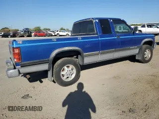 1994 Dodge Dakota z VIN 1B7GG23X0RS733164, wystawiony jako Copart lot #73344004 z przebiegiem 101 809 mil mil oraz Szkoda całkowita • Salvage title. Historia ofert i sprzedaży dostępna na DreamBid. Obrazek 3.