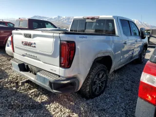 2022 GMC Sierra 1500 Limited SLT with VIN 3GTU9DED0NG141938, listed as a Copart auction lot 42553395 with 40,277 mi miles and Salvage Title. Bid and sale history available at carsss.com. Image 3.