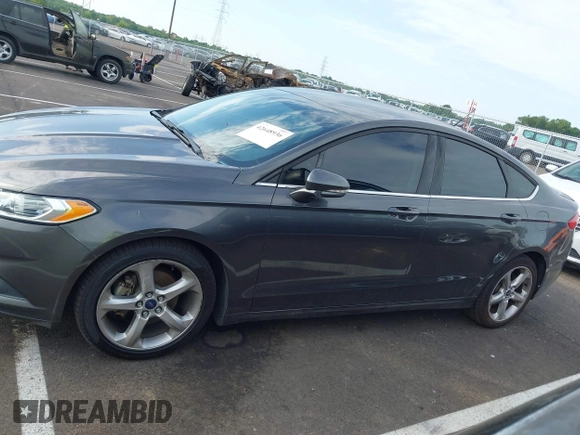 2016 Ford Fusion SE with VIN 3FA6P0HDXGR311223, listed as a IAAI auction lot 42648936 with 129,130 mi miles and . Bid and sale history available at DreamBid. Image 14.