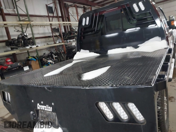 2010 Ford F-250 XL z VIN 1FTSX2BR4AEB44022, wystawiony jako IAAI lot #41590339 z przebiegiem 168 728 mil mil oraz . Historia ofert i sprzedaży dostępna na DreamBid. Obrazek 16.
