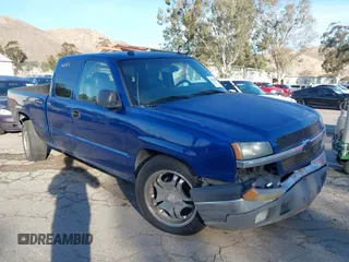 2004 Chevrolet Silverado 1500 LS with VIN 2GCEC19T141231421, listed as a IAAI auction lot 38392931 with 336,138 mi miles and . Bid and sale history available at DreamBid. Image 1.