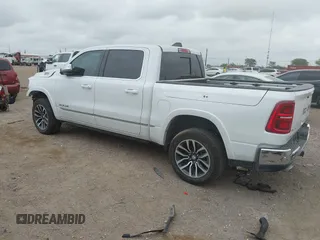 2025 Ram 1500 Limited z VIN 1C6SRFHP8SN582445, wystawiony jako IAAI lot #41884206 z przebiegiem 13 460 mil mil oraz . Historia ofert i sprzedaży dostępna na DreamBid. Obrazek 3.