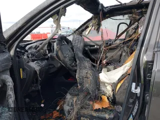 2012 Kia Sorento EX z VIN 5XYKU4A28CG228167, wystawiony jako IAAI lot #40730275 z przebiegiem Nie podano mil oraz . Historia ofert i sprzedaży dostępna na DreamBid. Obrazek 5.
