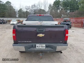 2008 Chevrolet Silverado 1500 LTZ with VIN 2GCEC13Y281121522, listed as a IAAI auction lot 41636172 with 274,769 mi miles. Bid and sale history available at carsss.com. Image 16.