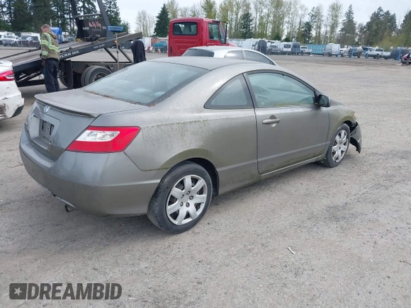 2008 Honda Civic Cpe LX with VIN 2HGFG12608H572210, listed as a IAAI auction lot 42004864 with 95,292 mi miles. Bid and sale history available at carsss.com. Image 4.