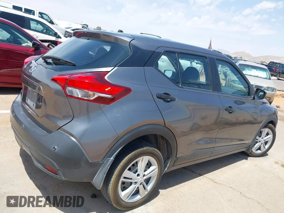 2020 Nissan Kicks S z VIN 3N1CP5BV9LL525082, wystawiony jako IAAI lot #42322672 z przebiegiem 48 035 mil mil oraz . Historia ofert i sprzedaży dostępna na DreamBid. Obrazek 13.
