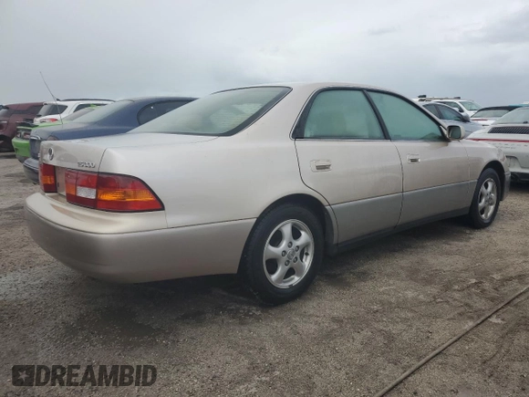 1998 Lexus ES 300 Luxury Sport Sdn with VIN JT8BF28G2W5025058, listed as a Copart auction lot 75097584 with 0 mi miles and Non Repairable. Bid and sale history available at carsss.com. Image 3.