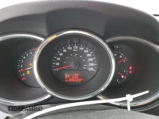 2013 Kia Sorento EX with VIN 5XYKUDA21DG319556, listed as a Copart auction lot 43844915 with 206,500 mi miles and Salvage Title. Bid and sale history available at carsss.com. Image 9.