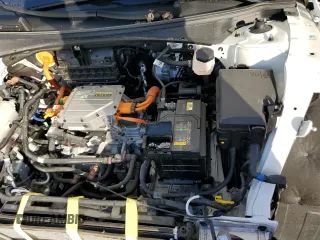 2022 Kia EV6 GT-Line with VIN KNDC4DLC7N5036650, listed as a Copart auction lot 69702203 with 38,611 mi miles and Salvage Title. Bid and sale history available at carsss.com. Image 12.