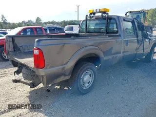 2013 Ford Super Duty F-250 SRW XL with VIN 1FT7W2A61DEA81188, listed as a IAAI auction lot 41742323 with 5 mi miles. Bid and sale history available at carsss.com. Image 4.