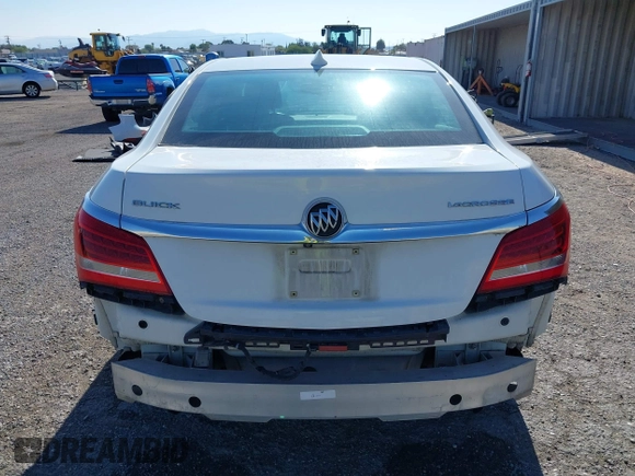 2015 Buick LaCrosse Leather with VIN 1G4GB5G33FF298132, listed as a IAAI auction lot 42101088 with 150,701 mi miles. Bid and sale history available at carsss.com. Image 16.