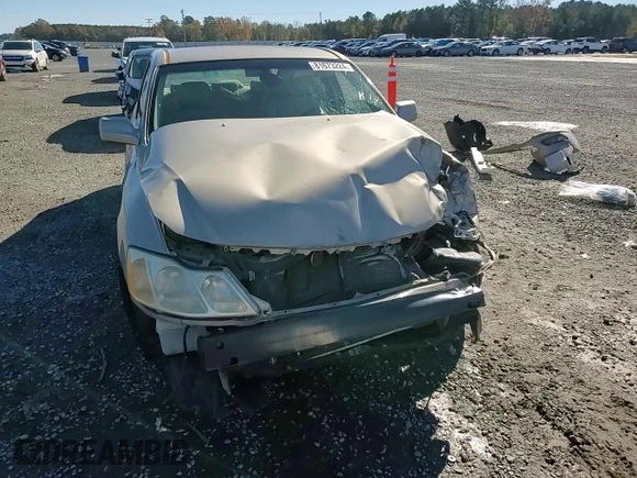 2000 Toyota Avalon XL z VIN 4T1BF28BXYU105489, wystawiony jako Copart lot #81673224 z przebiegiem 139 449 mil mil oraz Szkoda całkowita • Salvage title. Historia ofert i sprzedaży dostępna na DreamBid. Obrazek 10.