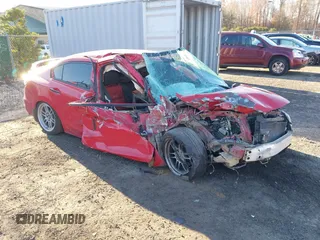 2015 Honda Civic Si z VIN 2HGFB6E50FH700571, wystawiony jako IAAI lot #41027716 z przebiegiem Nie podano mil oraz . Historia ofert i sprzedaży dostępna na DreamBid. Obrazek 6.